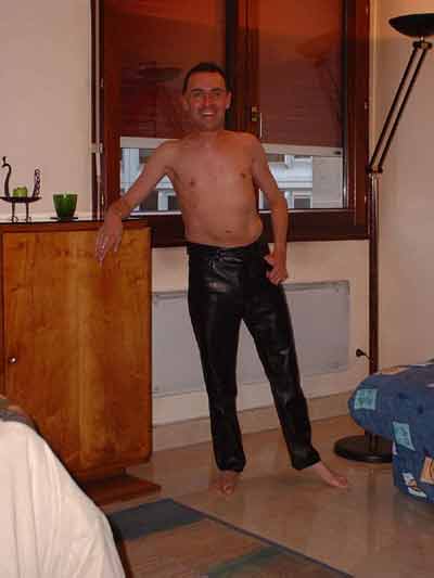 grosses couilles pendantes annonce le bon cul grosses couilles pendantes annonce le bon cul